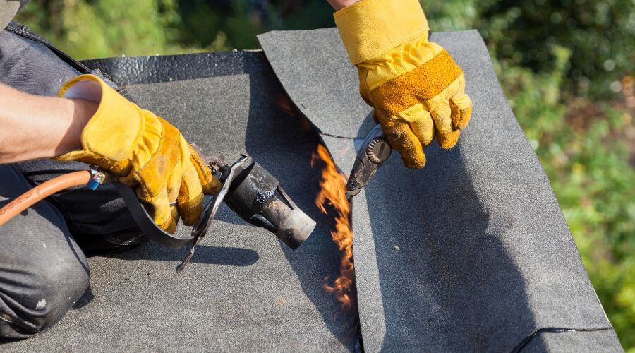 Expert new roof installation services in Sibley, IL